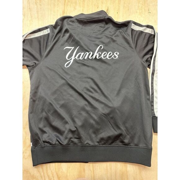 True Fan MLB Genuine Merchandise Yankees Track Jacket XL Black Vintage - Picture 5 of 7